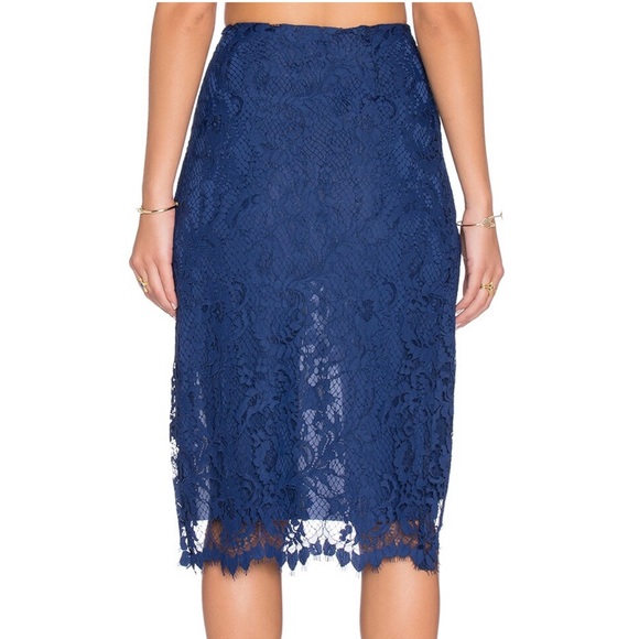 For Love and Lemons Deep Navy Lace Set - Picture 7 of 7